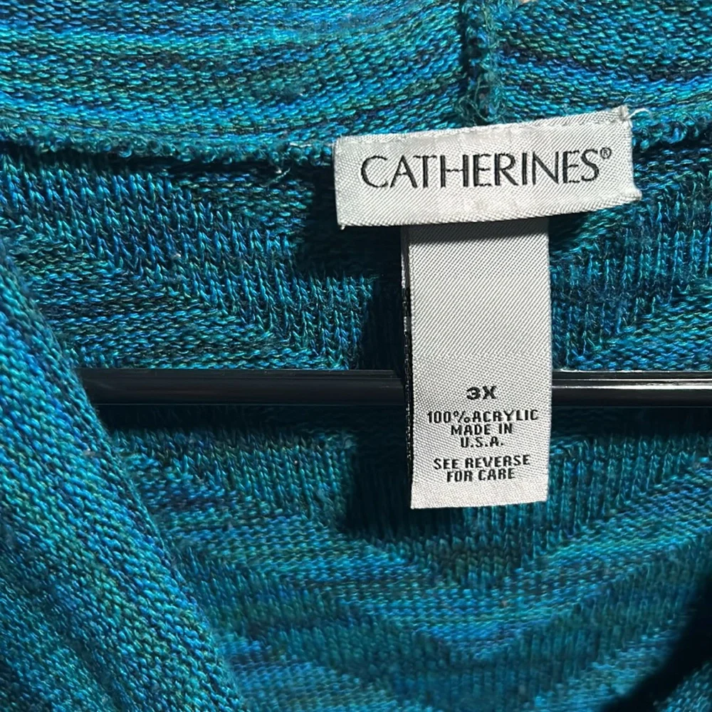Sweater - Picture 3 of 3